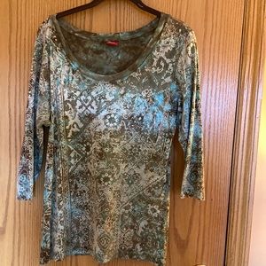 Patterned brown, green and blue tie dye 3/4 sleeve Glima brand top.